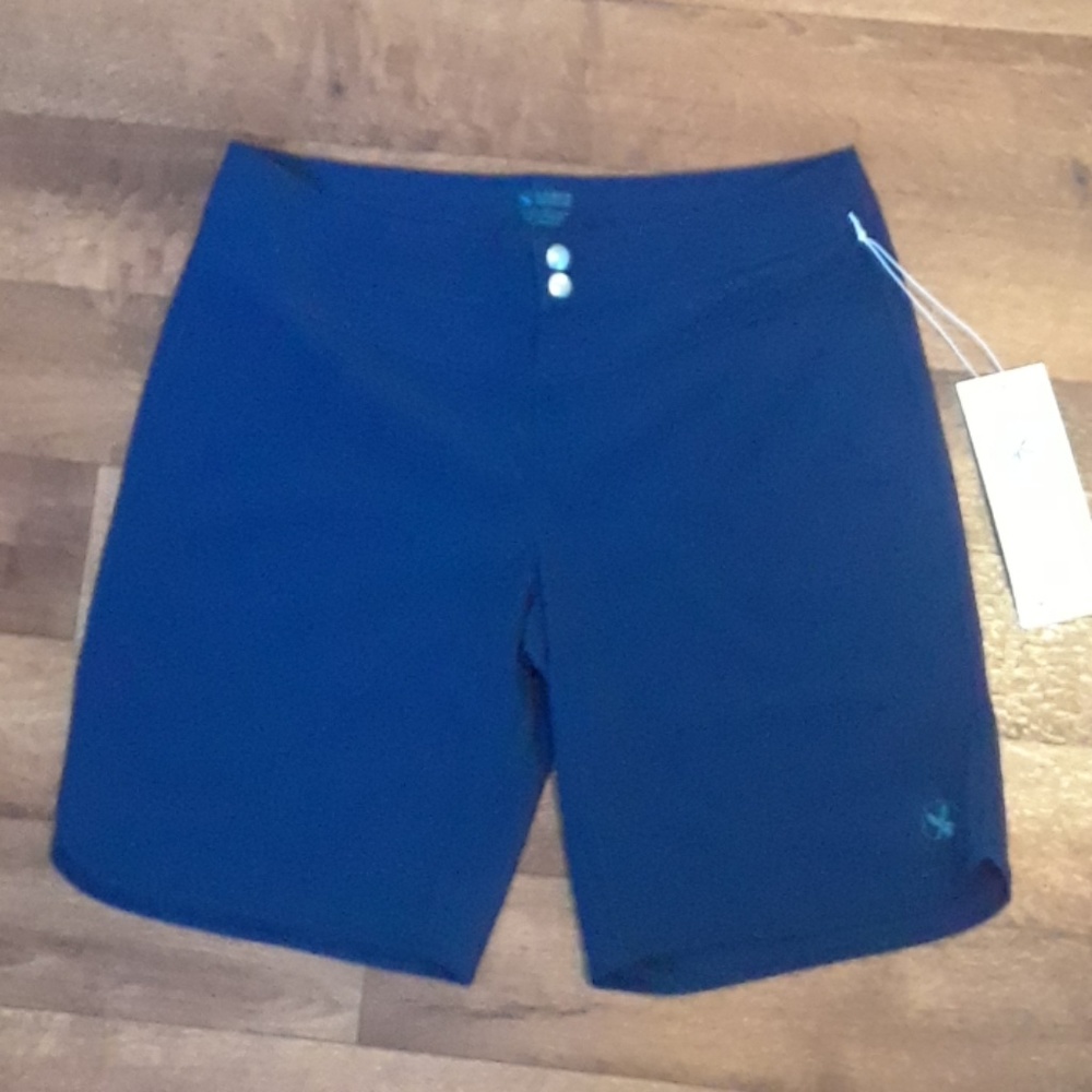 Women board shorts